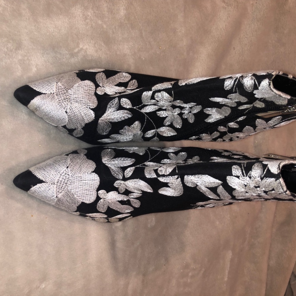 Booties - Picture 3 of 4